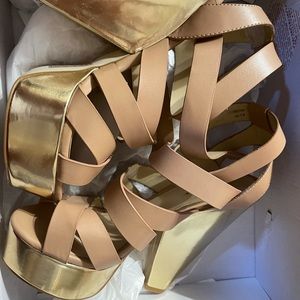 Platform sandals